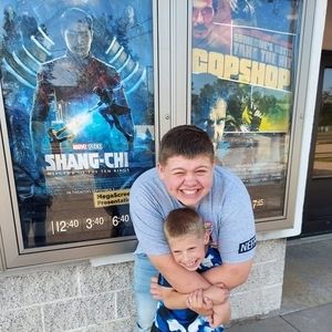 Meet your Posher, Chris